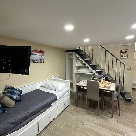 Napoli Centro - La Casa Di Cate Bed & Breakfast Eksteriør bilde
