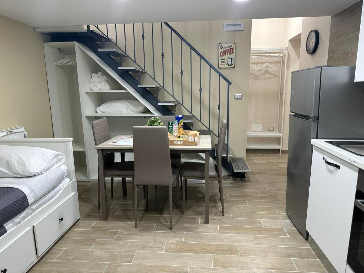 Napoli Centro - La Casa Di Cate Bed & Breakfast Eksteriør bilde